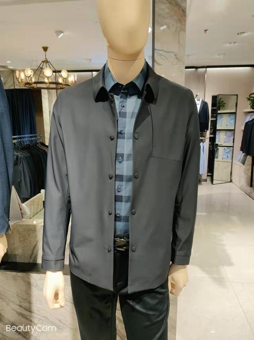 4F休博派迪 夹克 商品图0