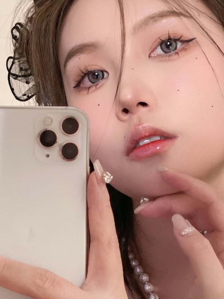 KIRAFAIRY年抛隐形眼镜 黑水玛瑙14.2mm 1副/2片-VVCON美瞳网17