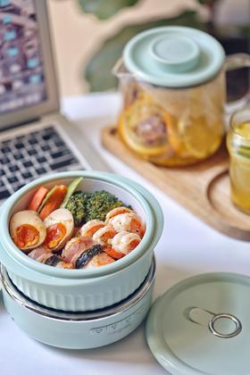 能量盒 | 大虾焖菜&培根芝士饭团&日式温泉蛋&柠檬百香果茶
