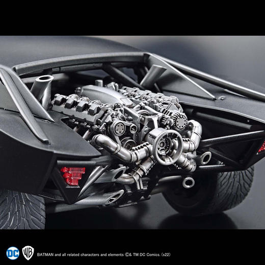 万代模型 1/35 比例 蝙蝠车（新蝙蝠侠Ver.）62186 商品图3