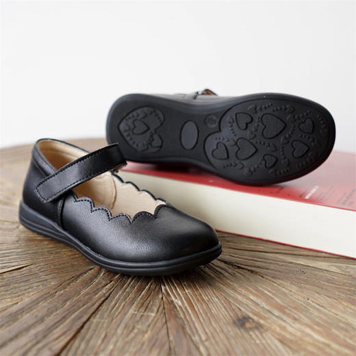 十六籽 经典港风款 女童柔软皮小皮鞋 百搭 牛皮+猪皮内里舞台鞋防滑 商品图2