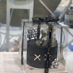 公仔蛋糕（颜色较深 谨慎选择）提前3小时预定