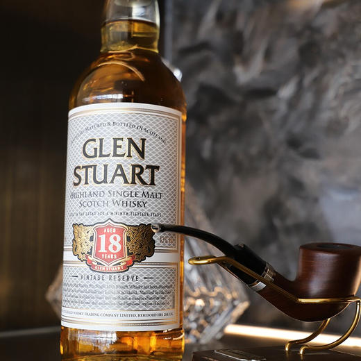 建发酒业 诗都华苏格兰单一纯麦威士忌 英国洋酒700ml 诗都华18年 商品图3