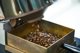 用科学眼光看问题，烘焙程度会影响一杯咖啡的咖啡因含量