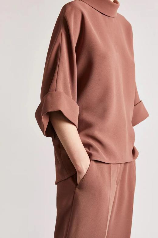 Mark Kenly Domino Tan   陶土色/黑色/茶棕色/冷灰色BAILEE两穿上衣 商品图6