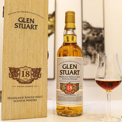 建发酒业 诗都华苏格兰单一纯麦威士忌 英国洋酒700ml 诗都华18年 商品图1