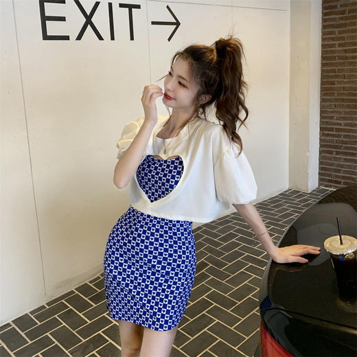 黛唯梵辣妹包臀吊带连衣裙女春夏韩版2022新款设计感爱心格子修身打底裙国庆清明出游 商品图3