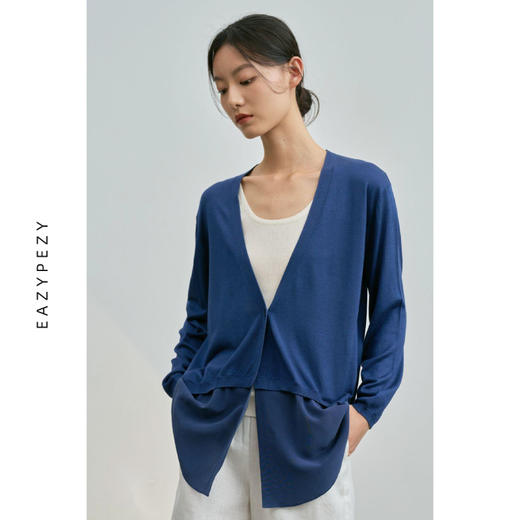 真丝羊绒精纺V领拼接真丝 商品图2