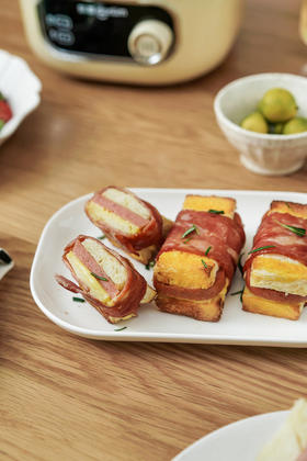 空气炸锅 | 炸烤爆浆芝士培根吐司卷