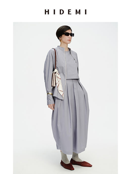 HIDEMI 简约拉链设计感自然棉质三件套套装 苹果绿衬衫/苹果绿茧型半身裙/雾霾蓝衬衫/雾霾蓝茧型半身裙/苹果绿短背心/雾霾蓝短背心 商品图3