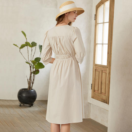 Famecoco范可儿V领收腰连衣裙灯笼袖初恋感长裙夏季减龄F223FA020 商品图2