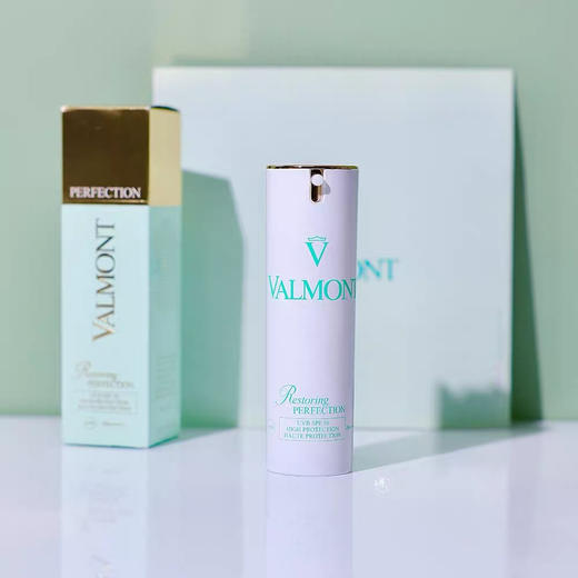 法国 Valmont法尔曼 清透亮颜修护防晒霜 spf50+ 30ml 商品图10