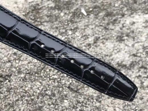 ZF万国 新版本的葡7型号：IW500705（老葡七的型号是IW500107，这是不同的两个型号）系列：葡萄牙52010自动机械,42.3毫米直径,男士手表 商品图11