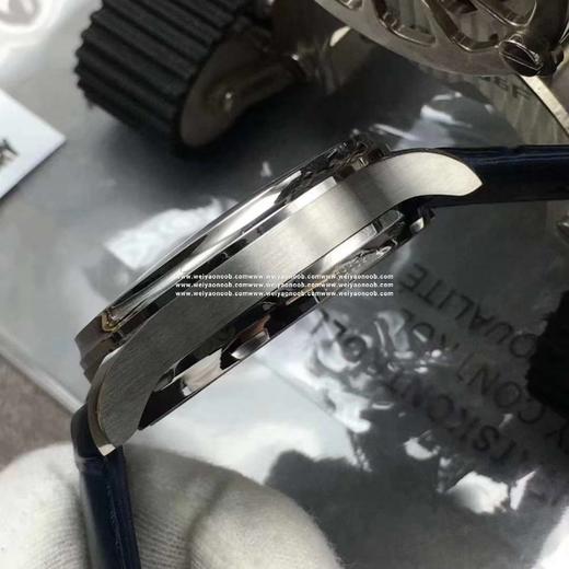 ZF万国 新版本的葡7型号：IW500705（老葡七的型号是IW500107，这是不同的两个型号）系列：葡萄牙52010自动机械,42.3毫米直径,男士手表 商品图9