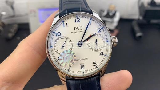 ZF万国 新版本的葡7型号：IW500705（老葡七的型号是IW500107，这是不同的两个型号）系列：葡萄牙52010自动机械,42.3毫米直径,男士手表 商品图1