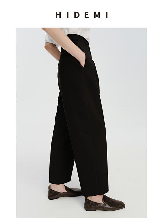 HIDEMI 一粒扣显瘦舒适茧型九分裤 豆乳白/黑色 商品图4