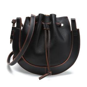 【国内现货】LOEWE/罗意威女士牛皮小号Horseshoe单肩斜挎包 A826303X02