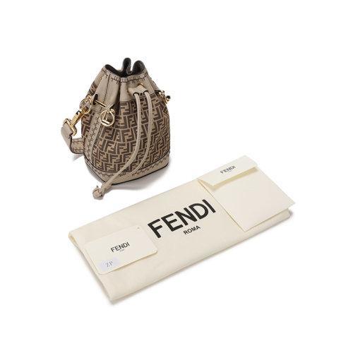 FENDI/芬迪【21秋冬新款】 女士MON TRESOR系列牛皮手提单肩斜挎包抽绳包水桶包迷你款8BS010-AHJG-F1FI0 商品图4