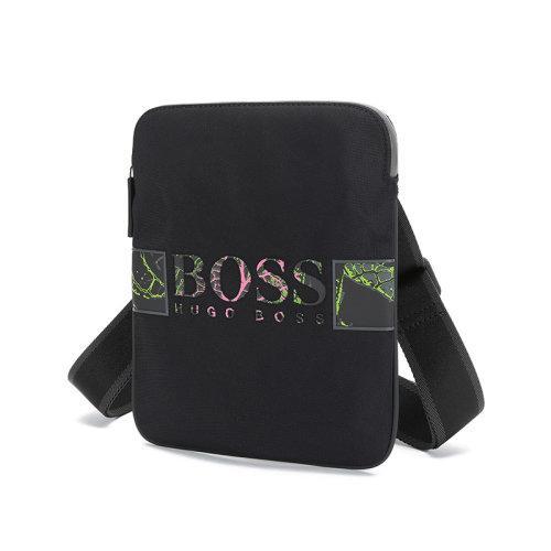 【国内现货】HUGO BOSS/雨果博斯 2021款 男士其它多元安纤维(循环利用)单肩斜挎包信封包 50454196 商品图1