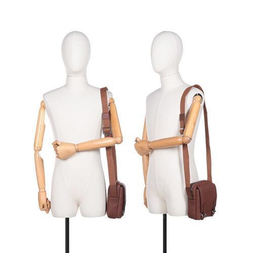 LOEWE/罗意威 2021款 男士超小号军事风格系列牛皮革单肩斜挎包 B553P59X01 商品图9