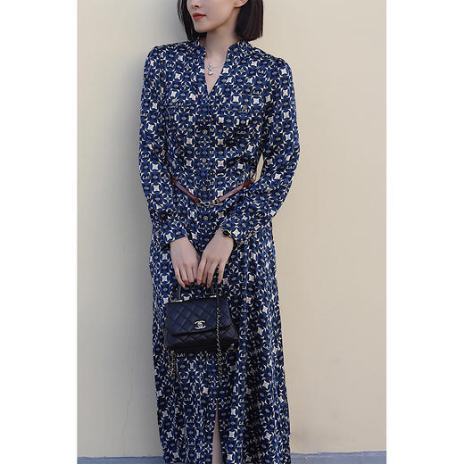 睐 蓝花色连衣裙 170059 商品图1