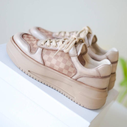 女士头层牛皮+网面透气复古休闲鞋(羊皮内里） 商品图3