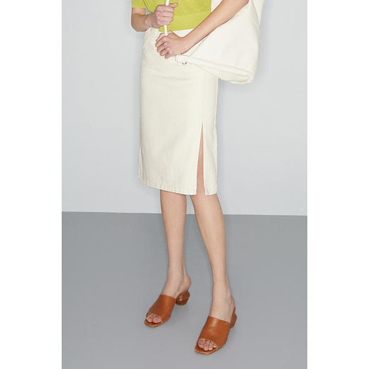 【商场同款】麦檬夏简约单侧开叉牛仔半身裙5C4340801 商品图2