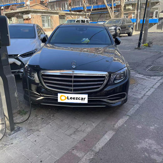 奔驰 E 300 L 豪华型 【长租-北京】 商品图1