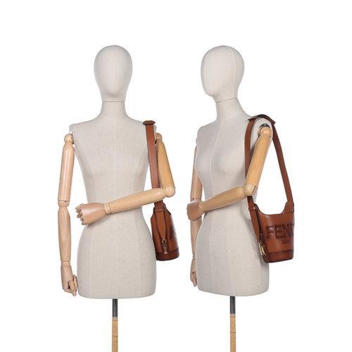 【国内现货】FENDI/芬迪 2021款 女士皮革单肩斜挎包水桶包 8BT348 AC9L 商品图4