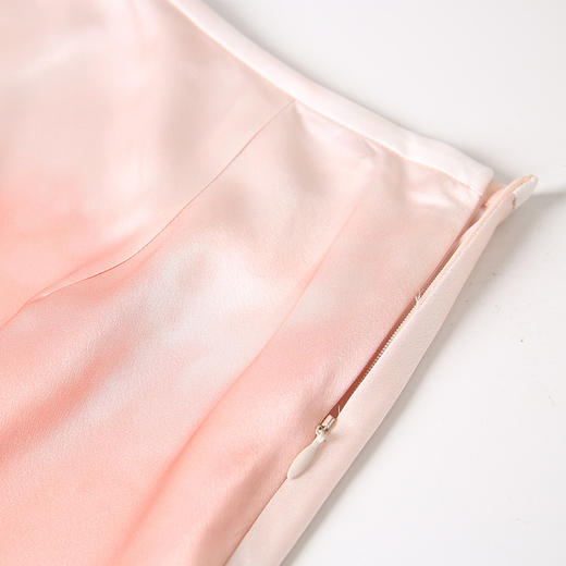 VIMAGE纬漫纪夏季新款时尚复古油墨印花半身裙女裙V1706313 商品图7