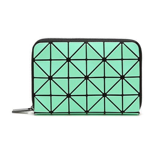 【国内现货】IsseyMiyake/三宅一生女士PVC手拿包BB96AG752 商品图0