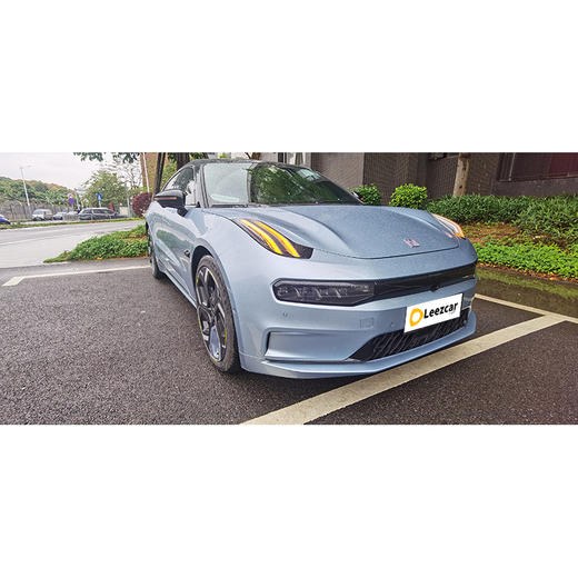 极氪 001 超长续航双电机 YOU版 【长租-深圳】 商品图2