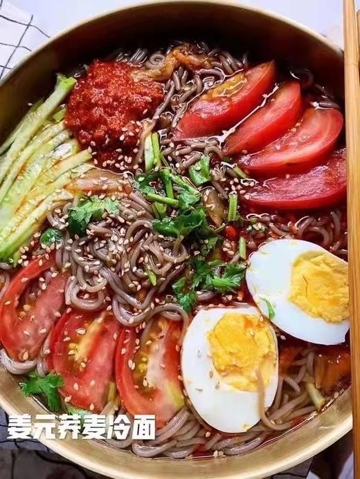 姜元冷面正宗东北朝鲜族冷面608g/袋，白冷面和荞麦冷面两种口味任选，口感劲道，汤汁酸甜适口，分量超足，搭配正宗的辣白菜，酸甜的料包，让胃口大开，全国包邮 商品图11