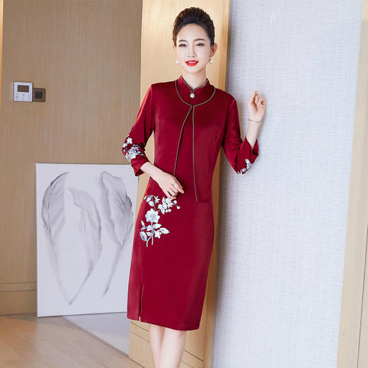 LC-2169新款气质两件套连衣裙结婚母装婚宴礼服喜婆婆旗袍 商品图0