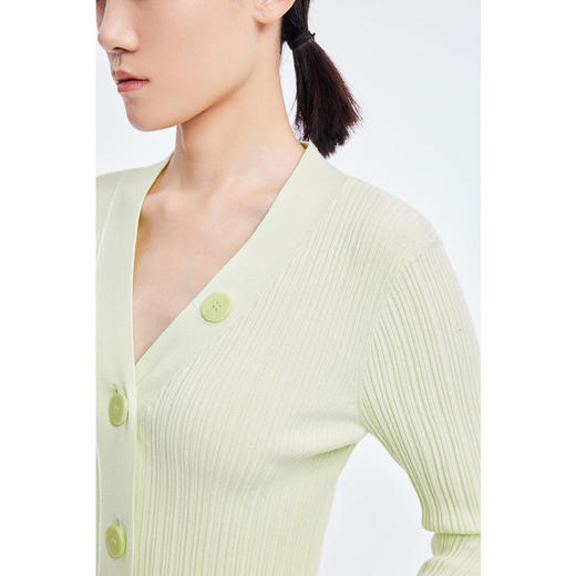 LILY2022夏季新款女装时尚纯色百搭气质V领修身针织开衫122210TC313 商品图3