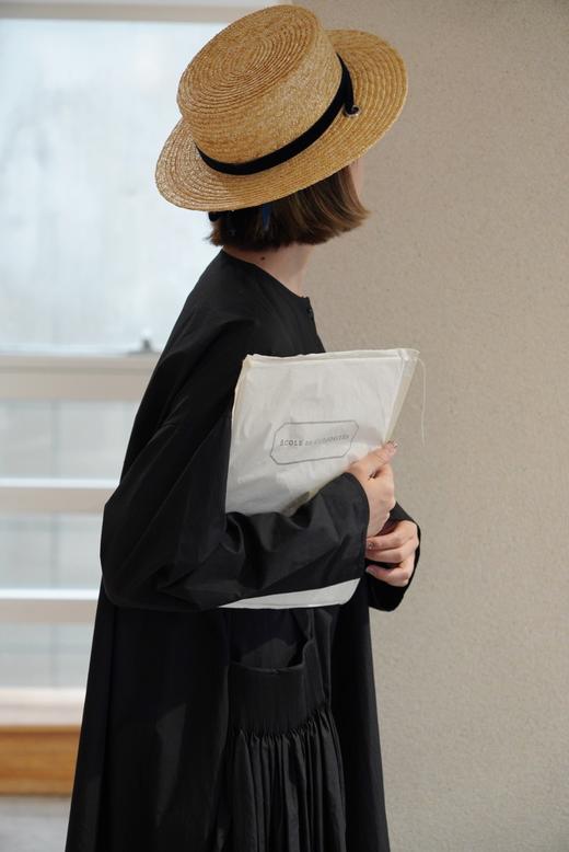 ECOLE DE CURIOSITES 卡其/黑色 风琴褶皱连衣裙 商品图13