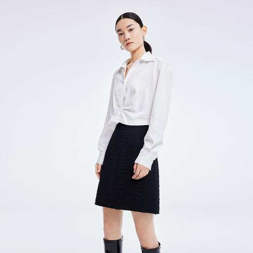LILY2022夏季新款女装小众设计肌理感短款长袖白衬衫122200C8139 商品图1