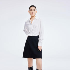 LILY2022夏季新款女装小众设计肌理感短款长袖白衬衫122200C8139