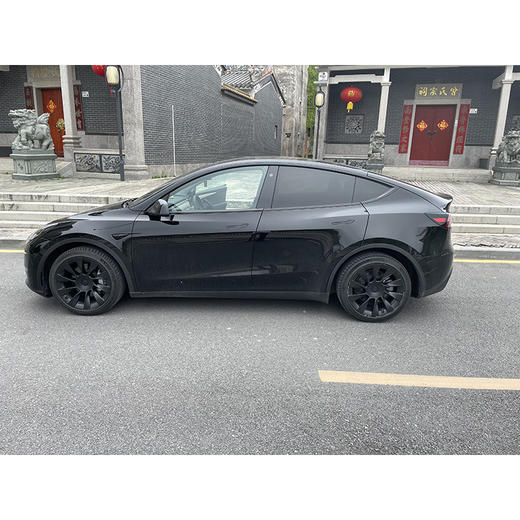 特斯拉 Model Y 标准续航后驱版 【长租-深圳】 商品图3