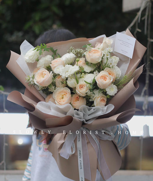 春季专属花束 商品图0