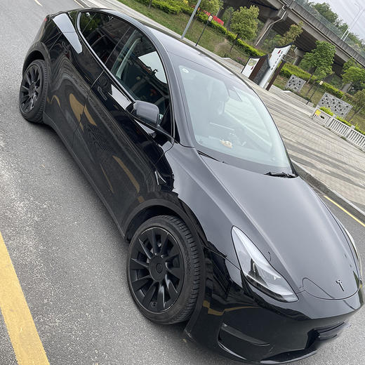 特斯拉 Model Y 标准续航后驱版 【长租-深圳】 商品图1