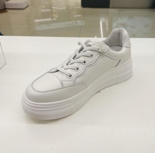 2楼康莉COMELY女鞋2022新款春单轻便舒适百搭免系厚底小白鞋板鞋休闲鞋 商品图1