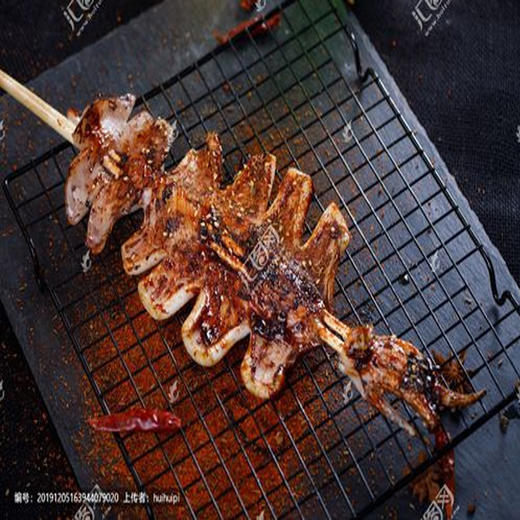 【烧烤撸串】五花肉串/马口鱼烧烤串/鱿鱼须串/翅中串/面筋串 商品图1