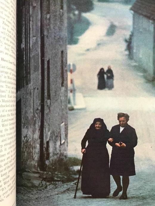 1974年下半年合订本 国家地理杂志 约千幅彩色插图 精装16开 商品图4