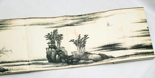 《千岩万壑图》，清 龚贤绘，布面盒装，册页装，约16开，江西人民美术出版社2012年版，定价980，售价168元。

此图写千岩万壑。气势磅礴。山峦、高丘、林木、从树、山涧、寒林、渔艇、农舍、清江、苇 商品图8