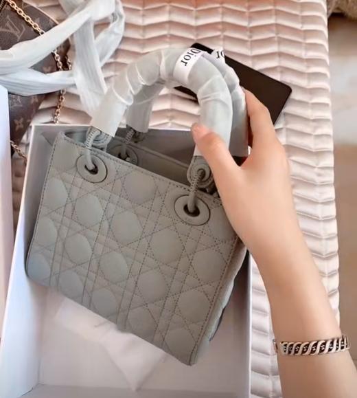 女磨砂小四格包 商品图1