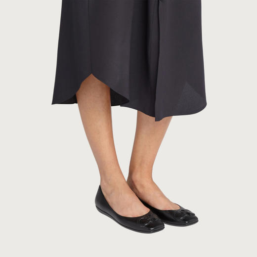 FERRAGAMO 菲拉格慕 GANCINI芭蕾舞平底鞋 女士皮鞋 黑色 742565 商品图3