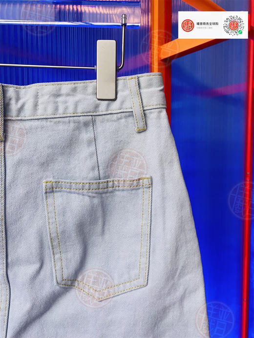 女款爱心牛仔短裙小A字型版型 商品图3