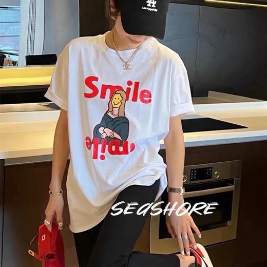 女美人字母圆领T 商品图1