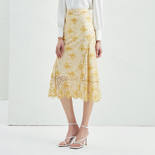 EITIE爱特爱夏季新款温柔显瘦百搭气质通勤高腰a字蕾丝半身裙B2206914 商品图1